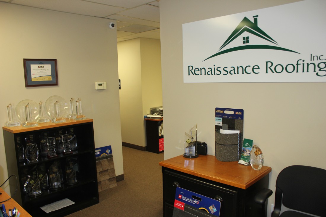 Renaissance Roofing's Awards & Certifications | Michigan - IMG_6637